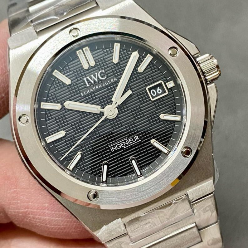 Iwc Ingenieur Automatic 40mm Black