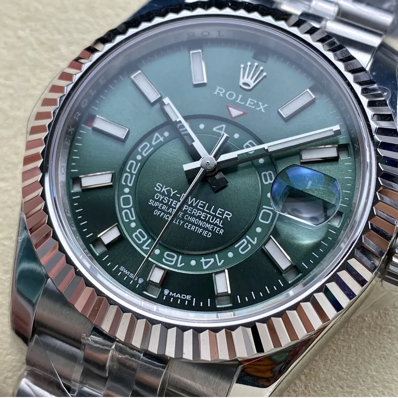 Rolex Sky-Dweller 42mm