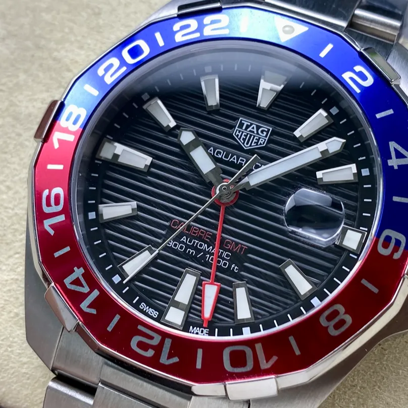 TAG Heuer Aquaracer GMT Pepsi 300M