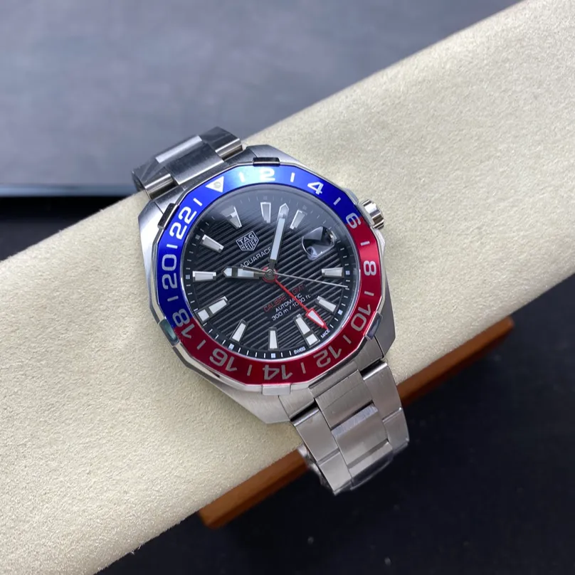 TAG Heuer Aquaracer GMT Pepsi 300M